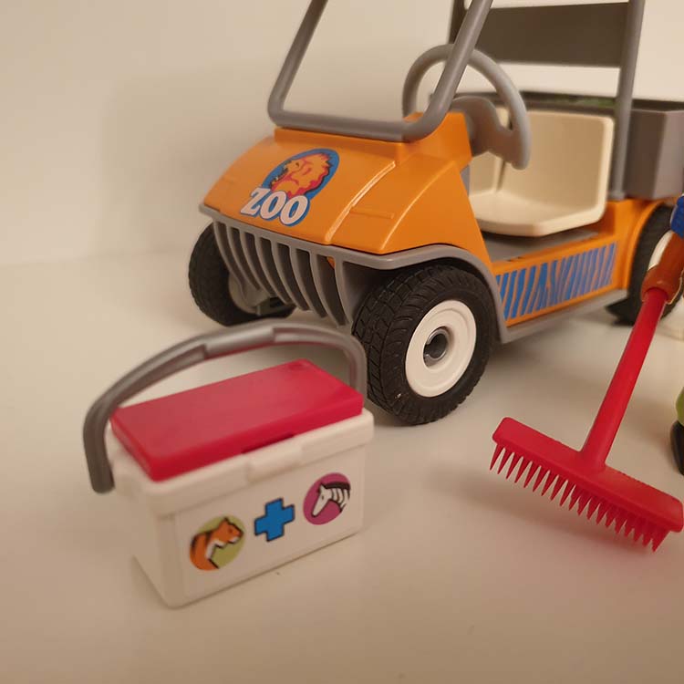 Playmobil 6636 Dierenverzorger Met Materiaal