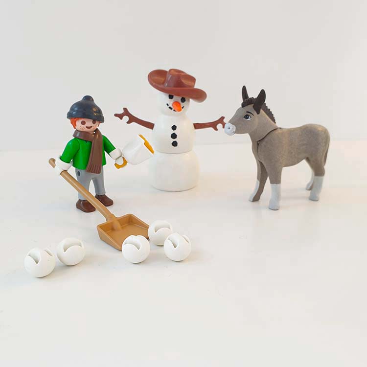 Playmobil 70398 Spirit Winter Sneeuwpret met Snips en Meneer Carrots