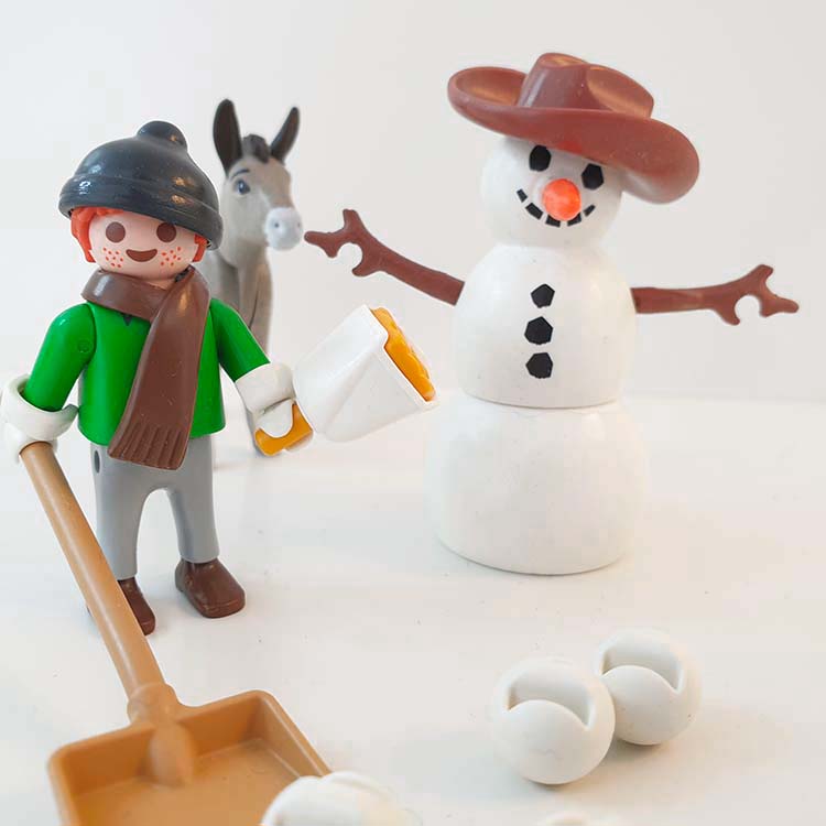 Playmobil 70398 Spirit Winter Sneeuwpret met Snips en Meneer Carrots