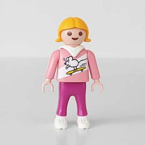 Playmobil Kind Meisje Broek lang Rood Paars – Aardige Elin