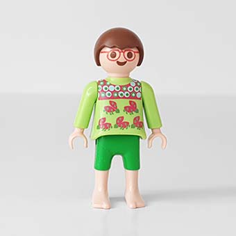 Playmobil Kind Meisje Badpak, Broek kort Geel, Groen – Dappere Loua