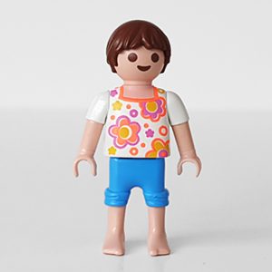 Playmobil Kind Meisje Korte Broek Blauw – Knappe Elin