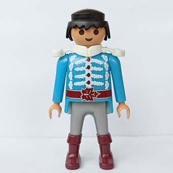 Steenrijke man, Prins, Avonturier, Shaggy, Marty, Boze clown, Vampier, Crash-test-Dummy – 06