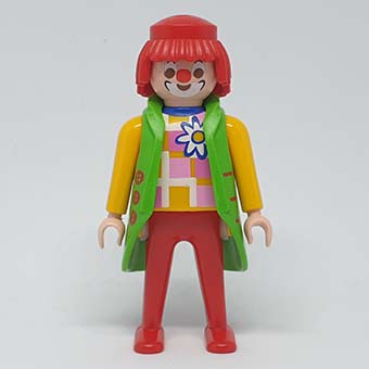 Clown, Zwever, Indiaan, Chocolade jongen, IJsco Verkoper, Vogelverschrikker, Piraat, Biker en Dokter – 04