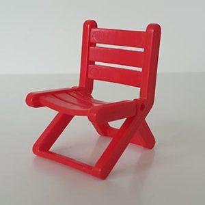 Huisinrichting – Laatste optie nr.9: campingstoel rood