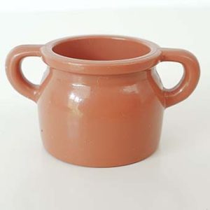 Pot Bruin, Urn