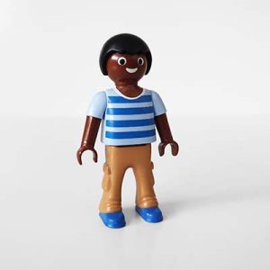 Playmobil Kind Jongen, Lange Broek, Bruin – Flinke Oscar