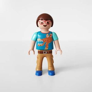 Playmobil Kind Jongen, Lange Broek, Bruin – Sterke Lex