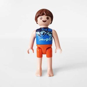Playmobil Kind Jongen Korte Broek, Zwembroek, Rood – Gezellige Mohamed
