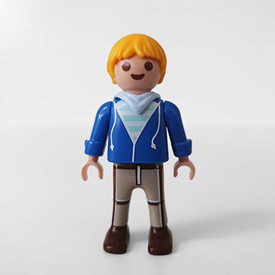 Playmobil Jongens, Lange Broek Grijs Zwart – 01 Voorbeeldige Tygo