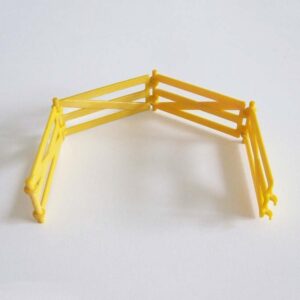 Set van 4 gele hekken voor boerderij