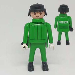 Boer, Vuilnisman, Basketballer, Sportman, Dierentuin verzorger, Honkballer, Monteur Playmobil – 04