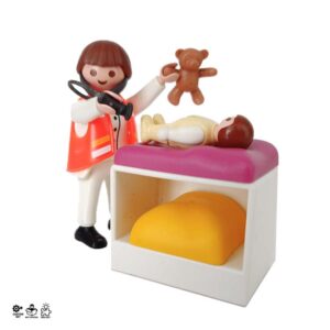 Playmobil Kinderarts Met Baby op commode