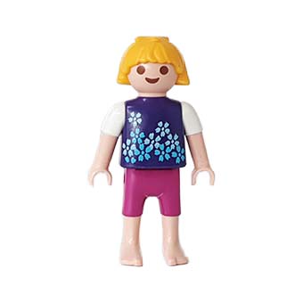 Playmobil Kind Meisje Korte Broek Rood Paars – Stoere Charlie