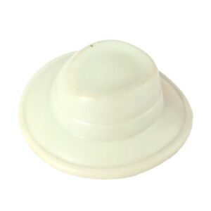 Playmobil THOUGHT: The user wants a Dutch translation for "Hat, wide brim" from Playmobil. I need to provide only the translated name. 1. **Analyze the input:** "Hat, wide brim" is an English description of a hat with a wide brim. 2. **Translate "Hat":** "Hoed" 3. **Translate "wide brim":** This describes the brim, which is "rand" in Dutch (specifically for a hat brim, though "brede rand" is often understood for "wide brim"). "Brim" itself is often translated as "rand" when referring to a hat. "Wide" is "breed". So, "brede rand". 4. **Combine and refine:** "Hoed met brede rand" or "Hoed, brede rand". Since it's a product name, a more concise form is often preferred. "Brede rand hoed" could work, but "Hoed met brede rand" is more natural. "Hoed, brede rand" directly mirrors the English structure. 5. **Consider the Playmobil context:** Playmobil often uses descriptive but simple names. "Hoed met brede rand" is very clear. "Brede rand hoed" is also an option. "Hoed, brede rand" keeps the comma structure. 6. **Final decision:** "Hoed met brede rand" is the most natural and accurate Dutch translation for a product name, even if "Hoed, brede rand" directly mirrors the comma structure. For a product description, "Hoed met brede rand" is superior. Let's re-evaluate "Hoed, brede rand" vs "Hoed met brede rand". The original is "Hat, wide brim". The comma implies "Hat, which has a wide brim". * "Hoed, brede rand" - This reads a bit like "Hat, wide edge". It's not wrong, but "rand" specifically for a hat brim is common. * "Hoed met brede rand" - "Hat with wide brim". This is perfectly natural and idiomatic. Given the instruction "Geef alleen de vertaalde naam terug, zonder uitleg of markdown. Als het al Nederlands lijkt, laat het dan zo.", and the request for a *product name*, clarity and naturalness are key. "Hoed met brede rand" is a very common way to describe this item in Dutch. Let's stick with the most natural and common phrase in Dutch. Hoed met brede randHoed met brede rand