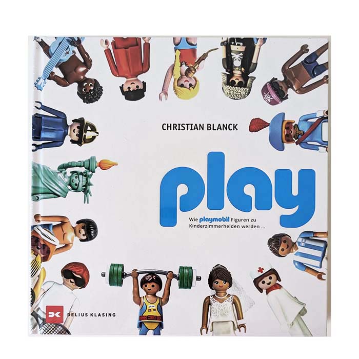 Playmobil Boek: PLAY (Christian Blanck) Play – Wie Playmobil Figuren zu Kindermodellen werden